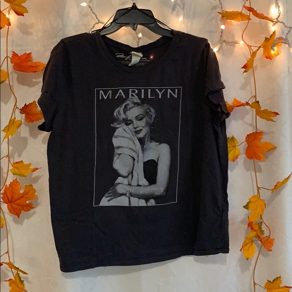 Marilyn Monroe graphic tee - Picture 1 of 2